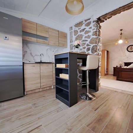 Unique Apartment Centar Подгорица Екстериор снимка